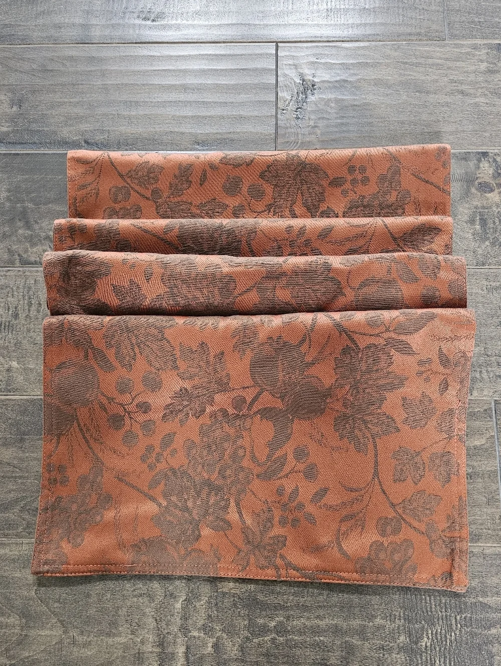Rare & Vintage Lauren Ralph Lauren Campbell Jacquard Rust Copper Table Runner